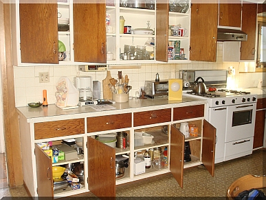 Andrews Estate Service Household Liquidation Specialist Kitchen Lackawanna NY 14218 Cluttered