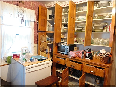 Andrews Estate Service Household Liquidation Specialist Kitchen North Tonawanda NY 14120 Cluttered