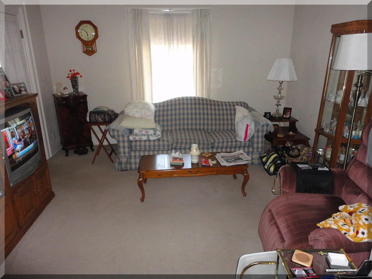 Andrew S Estate Service Estate Sales Household Liquidation Specialists In Buffalo New York Living Rooms