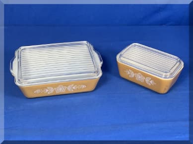 Andrews Estate Service AES86 Pyrex Dishes Packaging
