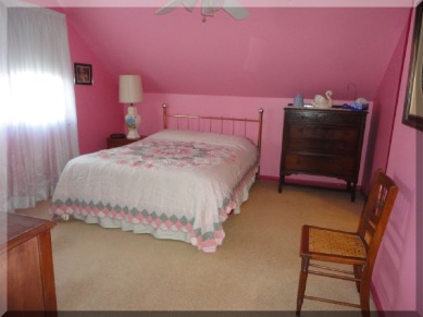 Andrews Estate Service Household Liquidation Specialists Bedroom West Seneca NY 14224 Cluttered