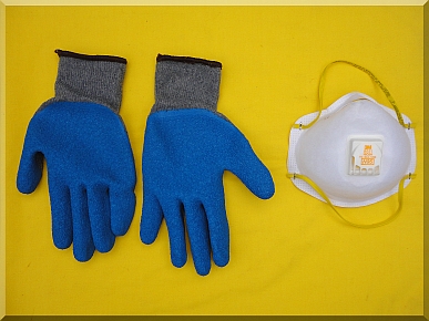 Andrews Estate Service Gloves Respirator Clean