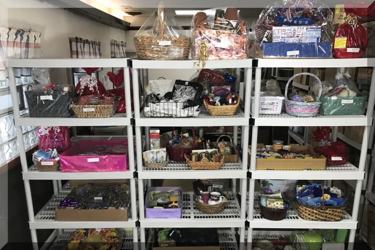 AES86.com Theme Baskets & Trays Display
